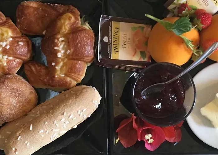 Lu Cuccumiau Country Oda ve Kahvaltı Arzachena