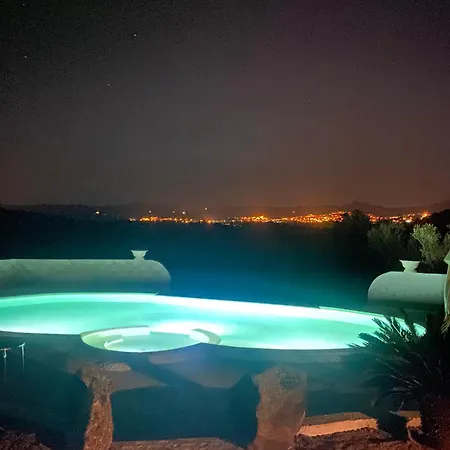 Lu Cuccumiau Country Bed & Breakfast 3*